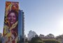 Prédio na Cidade Baixa recebe grafite de 36 metros em homenagem ao mês da mulher