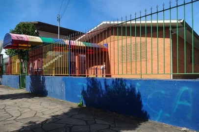 CAXIAS DO SUL, RS, BRASIL, 13/12/2023. Investigada por maus-tratos a bebês, escola maternal no bairro Desvio Rizzo fecha as portas em Caxias do Sul. (Bruno Todeschini/Agência RBS)Indexador: BTK<!-- NICAID(15624288) -->