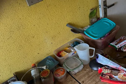 Duas irmãs, de 90 e 92 anos, foram resgatadas de uma situação de abandono em um apartamento no bairro Nonoai, na zona sul de Porto Alegre.<!-- NICAID(16083132) -->
