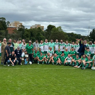 Encontro campeões da Série B 1994 no CT Alviverde.<!-- NICAID(15920037) -->