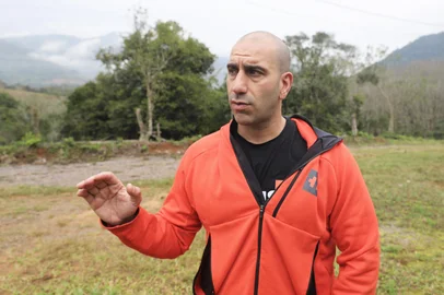 NOVA PETRÓPOLIS, RS, BRASIL. 22-08-2025. ONG Humus realiza capacitação para operações de resgate em Nova Petrópolis.<!-- NICAID(16107491) -->