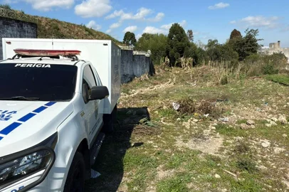 Corpo de mulher é encontrado em estado de decomposição avançado em Caxias do Sul<!-- NICAID(16102579) -->