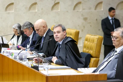 Ministro André Mendonça em sessão plenária do STF desta quinta feira dia 5 de junho<!-- NICAID(16053313) -->