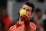 Djokovic elimina espanhol Carballés Baena e vai à terceira rodada de Roland Garros