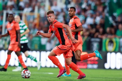 Juventude negocia empréstimo com meia Lucas Fernandes, do Portimonense.<!-- NICAID(16074883) -->