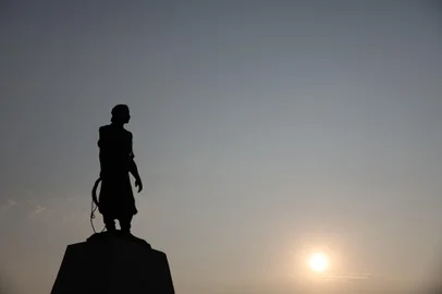 PORTO ALEGRE, RS, BRASIL - 30/09/2024  - Porto Alegre, RS, Brasil - 70 anos do Laçador. FOTO: JEFFERSON BOTEGA, AGÊNCIA RBSIndexador: jeff botega<!-- NICAID(15879960) -->