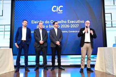 André Zuco, Marcos Victorazzi, Oliver Viezzer e Ubiratã Rezler. <!-- NICAID(16153898) -->