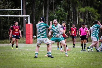 O Farrapos está na final do Campeonato Brasileiro de Rugby, o Super 12, pela segunda temporada consecutiva. A classificação à decisão foi conquistada de forma heróica e histórica. <!-- NICAID(16123837) -->