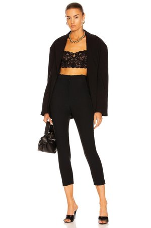 FWRD e Alexander McQueen / Divulgação