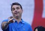 Flávio Bolsonaro diz que briga com Michelle é "página virada" e que quer mulher como vice