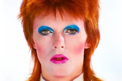Moonage Daydream (2022), filme de Brett Morgen sobre David Bowie<!-- NICAID(15206253) -->
