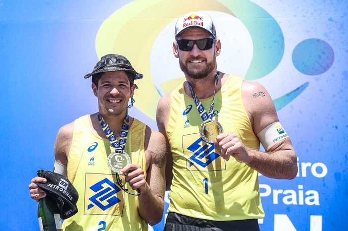 Alison E Alvaro Filho Conquistam 8Âª Etapa Do Circuito Brasileiro De Volei De Praia Gzh