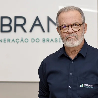 Raul Jungmann<!-- NICAID(15997497) -->