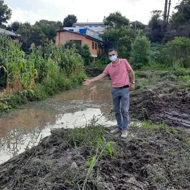 Juliano Valim é um dos vereadores que se assume como comunitarista na Câmara de Caxias.<!-- NICAID(14729003) -->