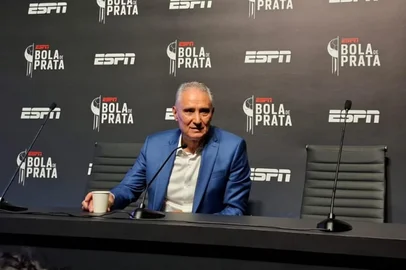 Tite no Posse de Bola<!-- NICAID(16182643) -->