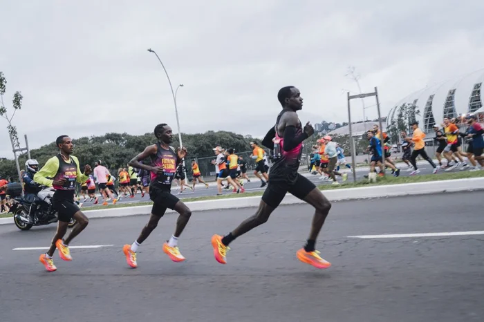 Na Buena Onda / Maratona Internacional de Porto Alegre Olympikus Na Buena Onda / Maratona Internacional de Porto Alegre Olympikus