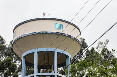 Santa Cruz do Sul, RS, BRASIL, 17/09/2019: Foto genérica de um reservatório da corsan. Bola ao centro sobre a corsan: reservatórios da Corsan em Santa Cruz do Sul. Cidade sofre com falta de água. (Foto: Omar Freitas / Agência RBS)<!-- NICAID(14252664) -->