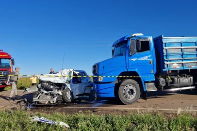 Acidente na VRS-854 no acesso a Mormaço no norte do RS<!-- NICAID(16263411) -->