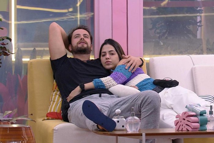 BBB 22": Larissa e Laís dizem que Arthur está "se achando", e Gustavo afirma que pode se aliar a ele |  GZH