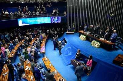 Posse senadores 2023<!-- NICAID(15337181) -->
