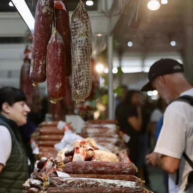 Esteio, RS, Brasil – A agricultura familiar ganha espaço na 48ª Expointer, no Parque de Exposições Assis Brasil, valorizando o trabalho de pequenos produtores e apresentando a diversidade de alimentos e saberes que fortalecem a economia local e a cultura do campo.Essas são pra GILESEIndexador: jeff botega<!-- NICAID(16116052) -->