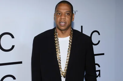 JAY Z And Samsung Celebrate The Release Of Magna Carta Holy Grail, Available Now For Samsung Galaxy Owners - ArrivalsCantor norte-americano, Jay Z, rapper.BROOKLYN, NY - JULY 03: JAY Z attends JAY Z and Samsung Mobile's celebration of the Magna Carta Holy Grail album, available now through a customized app in Google Play and Samsung Apps exclusively for Samsung Galaxy S 4, Galaxy S III and Note II users on July 3, 2013 in Brooklyn City.   Larry Busacca/Getty Images for Samsung/AFPEditoria: ACELocal: BrooklynIndexador: Larry BusaccaFonte: GETTY IMAGES NORTH AMERICAFotógrafo: STF<!-- NICAID(9558048) -->