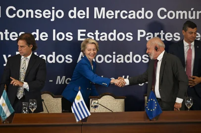 Acordo entre Mercosul e União Europeia rompe onda mundial de protecionismo<!-- NICAID(15930149) -->