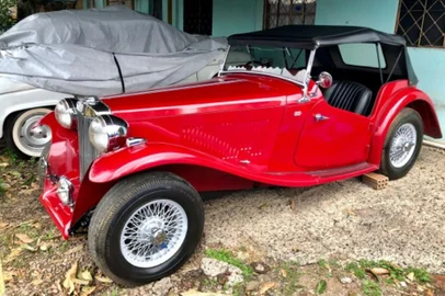 Carros em leilão pela Santayana Leilões<!-- NICAID(14929817) -->