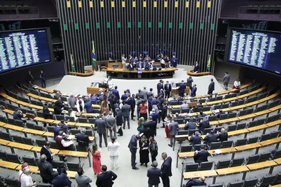 12/06/2024 - Plenário - Sessão Deliberativa - Mário Agra/Câmara dos DeputadosIndexador: Zeca Ribeiro<!-- NICAID(15787904) -->