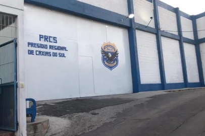 Em 10 de dezembro a juíza Milene Froes Rodrigues Dal Bó decretou a interdição da penitenciária por suspeita de surto de covid-19<!-- NICAID(14666003) -->