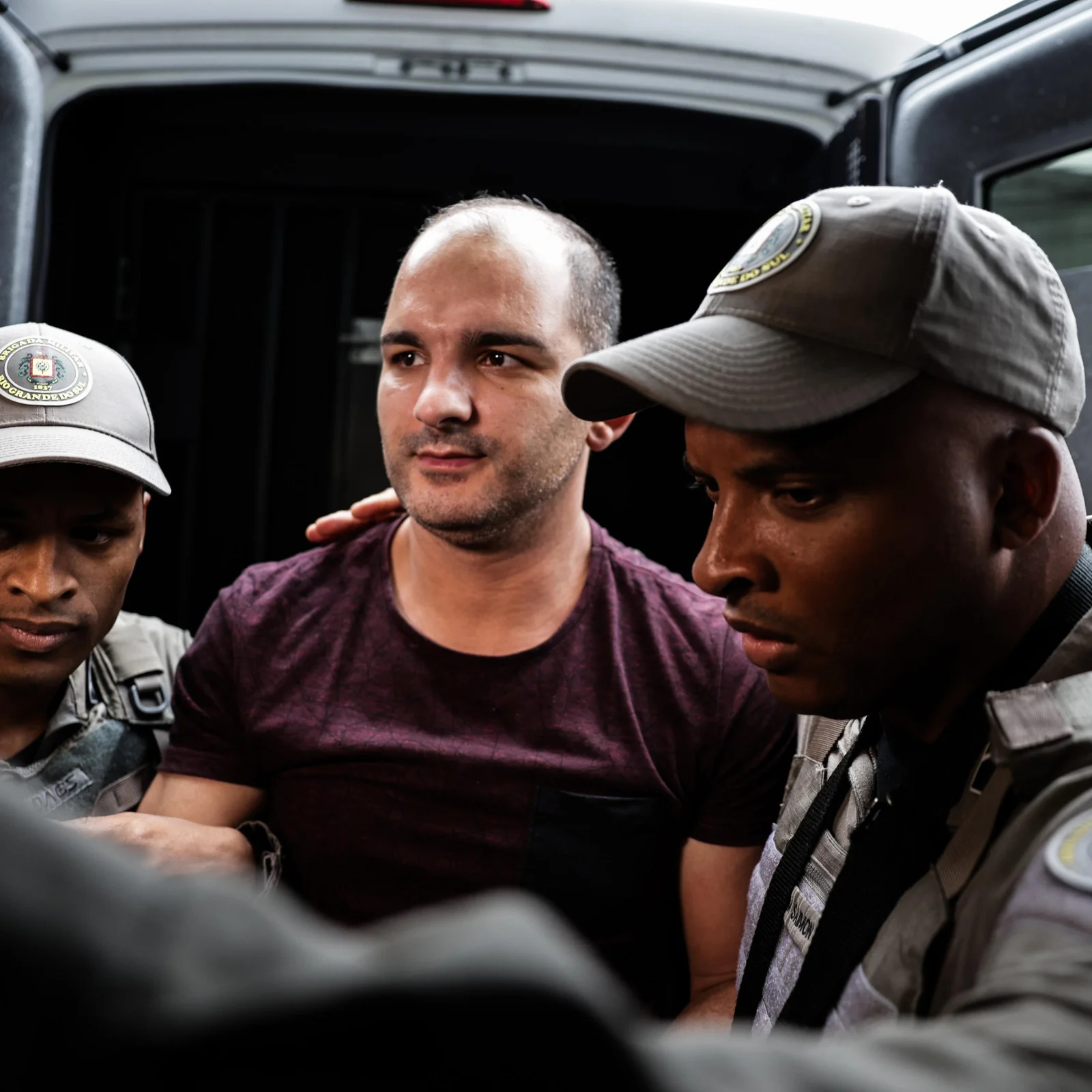 Policial militar suspeito por desaparecimento de família em Cachoeirinha fica em silêncio durante depoimento | GZH