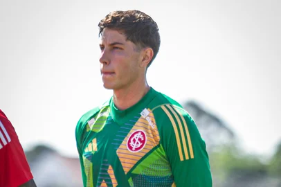 Diego Esser, base do Inter<!-- NICAID(16177943) -->