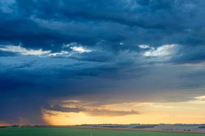 Previsão de chuva forte nos próximos dias, mas tempo melhora a partir de segunda-feira no RS<!-- NICAID(15594514) -->