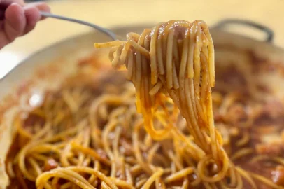 destemperados, baita sábado, receitas da lela, massa allamatriciana<!-- NICAID(16052241) -->