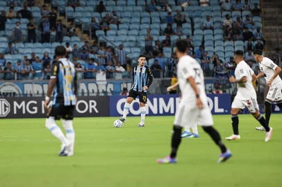 PORTO ALEGRE, RS, BRASIL, 14-04-2026 Grêmio vs Deportivo Riestra. Duelo válido pela fase de grupos da Copa Sul-Americana 2026. Foto: Renan Mattos/Agência RBS<!-- NICAID(16265874) -->