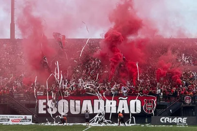 Torcida Brasil de Pelotas<!-- NICAID(16173952) -->
