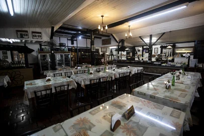 PRESIDENTE LUCENA, RS, BRASIL, 03.08.2023 - Restaurante Dheinhaus na Rota Romantica. Foto: Camila Hermes/Agencia RBS<!-- NICAID(15504839) -->
