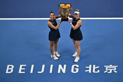 Luisa Stefani, Gabriela Dabrowski, tênis