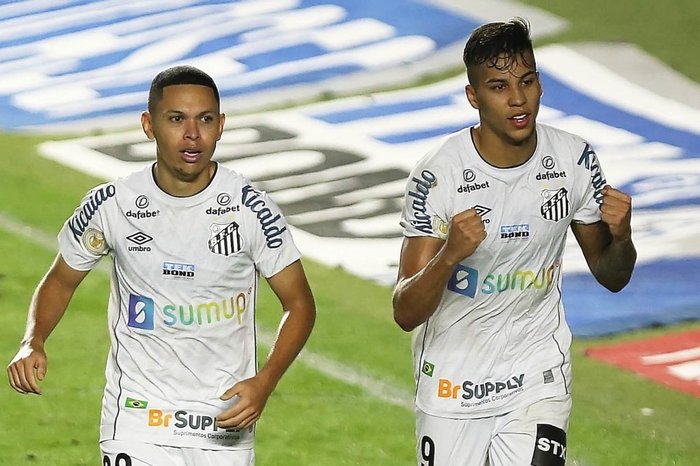 Pedro Ernesto Guerra Azevedo / Santos FC Pedro Ernesto Guerra Azevedo / Santos FC