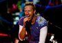 Estadia de Chris Martin no Brasil vira meme nas redes sociais: "Zerando os rolês aleatórios"