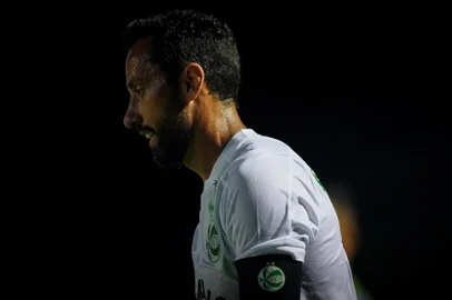Meia Nenê volta a atuar depois de quatro meses no empate sem gols e na classificação do Juventude sobre o Iguatu, pela primeira fase da Copa do Brasil.<!-- NICAID(15691517) -->