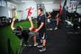 CAXIAS DO SUL, RS, BRASIL, 14/11/2023. Com a chegada do verão, muitas pessoas querem fazer exercícios e cuidar mais da alimentação. O educador físico Eduardo Zaccani dá dicas de como fazer exercícios para começar o "Projeto Verão". (Porthus Junior/Agência RBS)Indexador:                                 <!-- NICAID(15598276) -->