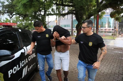 PORTO ALEGRE, RS, BRASIL, 18-03-2026: Prisão. Enfermeiro do Hospital Conceição preso por suspeita de ter cometido mais de 15 estupros dentro do hospital. Foto: Ronaldo Bernardi/Agência RBS<!-- NICAID(16247369) -->