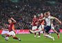 Harry Kane marca, Inglaterra derrota Letônia e lidera grupo nas Eliminatórias para a Copa