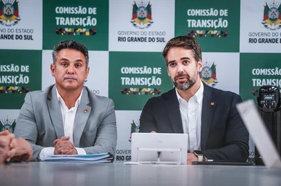 Governador Eduardo Leite e sucessor eleito Luciano Zucco inauguram escritório de transição, no Edifício Guaíba<!-- NICAID(16386221) -->