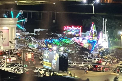 Acidente em parque de diversões em Guaíba.<!-- NICAID(16269063) -->
