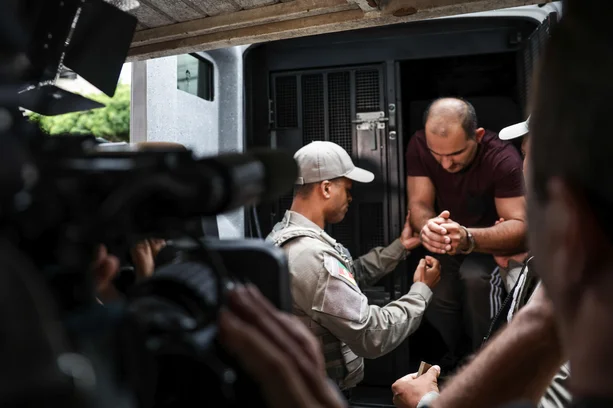 Policial militar suspeito por desaparecimento de família em Cachoeirinha  fica em silêncio durante depoimento | GZH