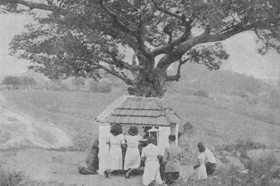 Gruta de Maria Degolada em 1944<!-- NICAID(16213907) -->