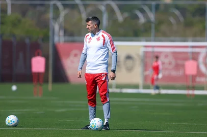 Ricardo Duarte / Inter,Divulgação Inter, Pezzolano<!-- NICAID(16361515) -->
