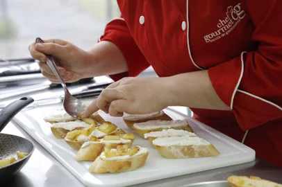 Festival de Cultura e Gastronomia de Gramado2022. Oficina Gastronomica Tapas, Escola Chef Gourmet.<!-- NICAID(15468283) -->
